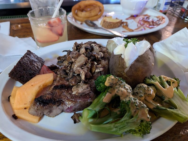 Wooden Nickel - Bar & Grill food